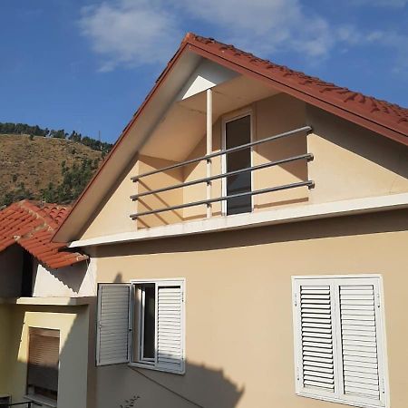 Andrea House Villa Берат Екстериор снимка